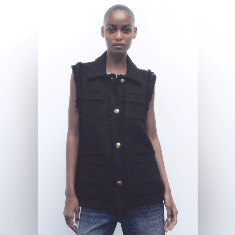 Zara Black Sleeveless Tweed Vest with Gold Buttons